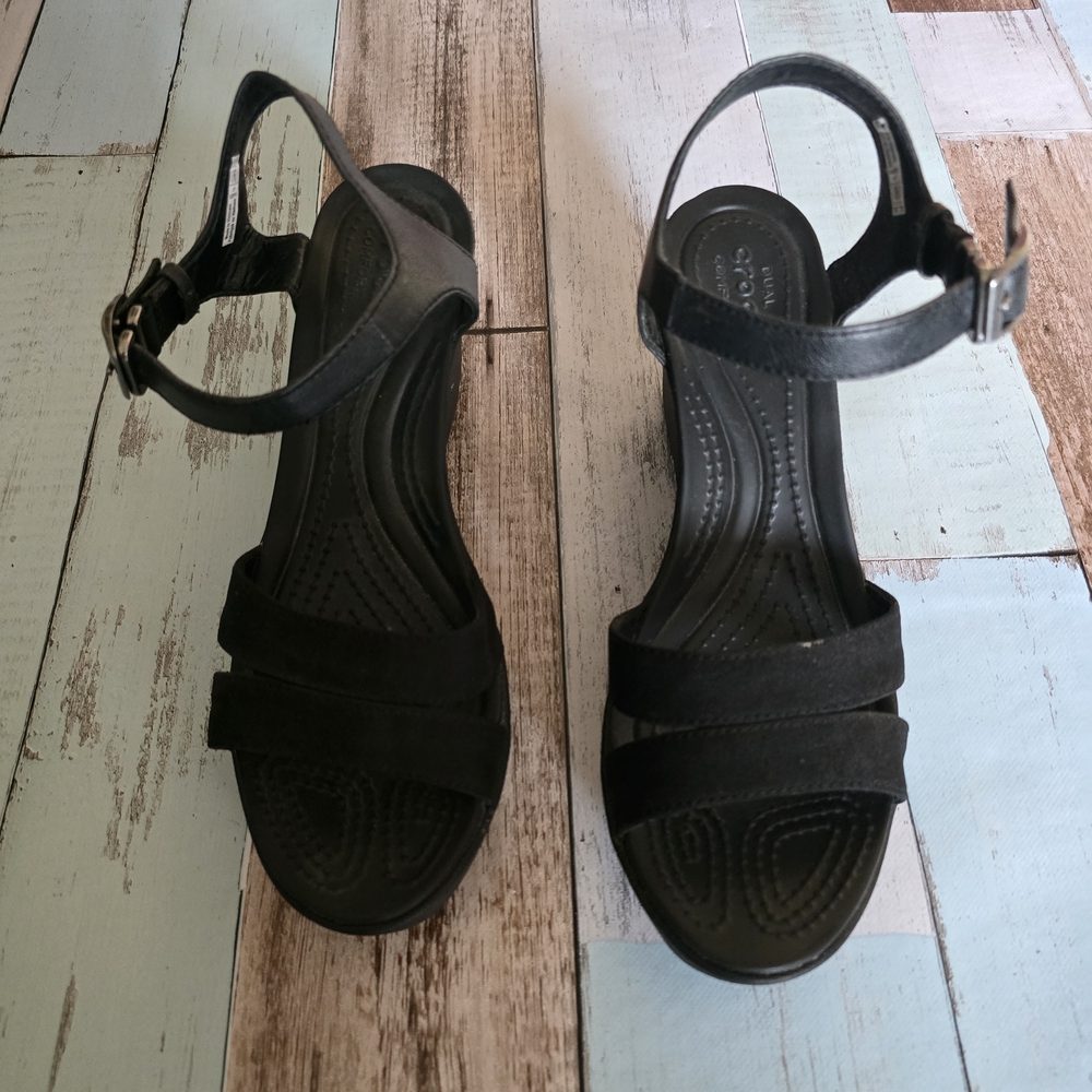 CROCS Women’s Black Open-Toe Ankle Strap Sandals